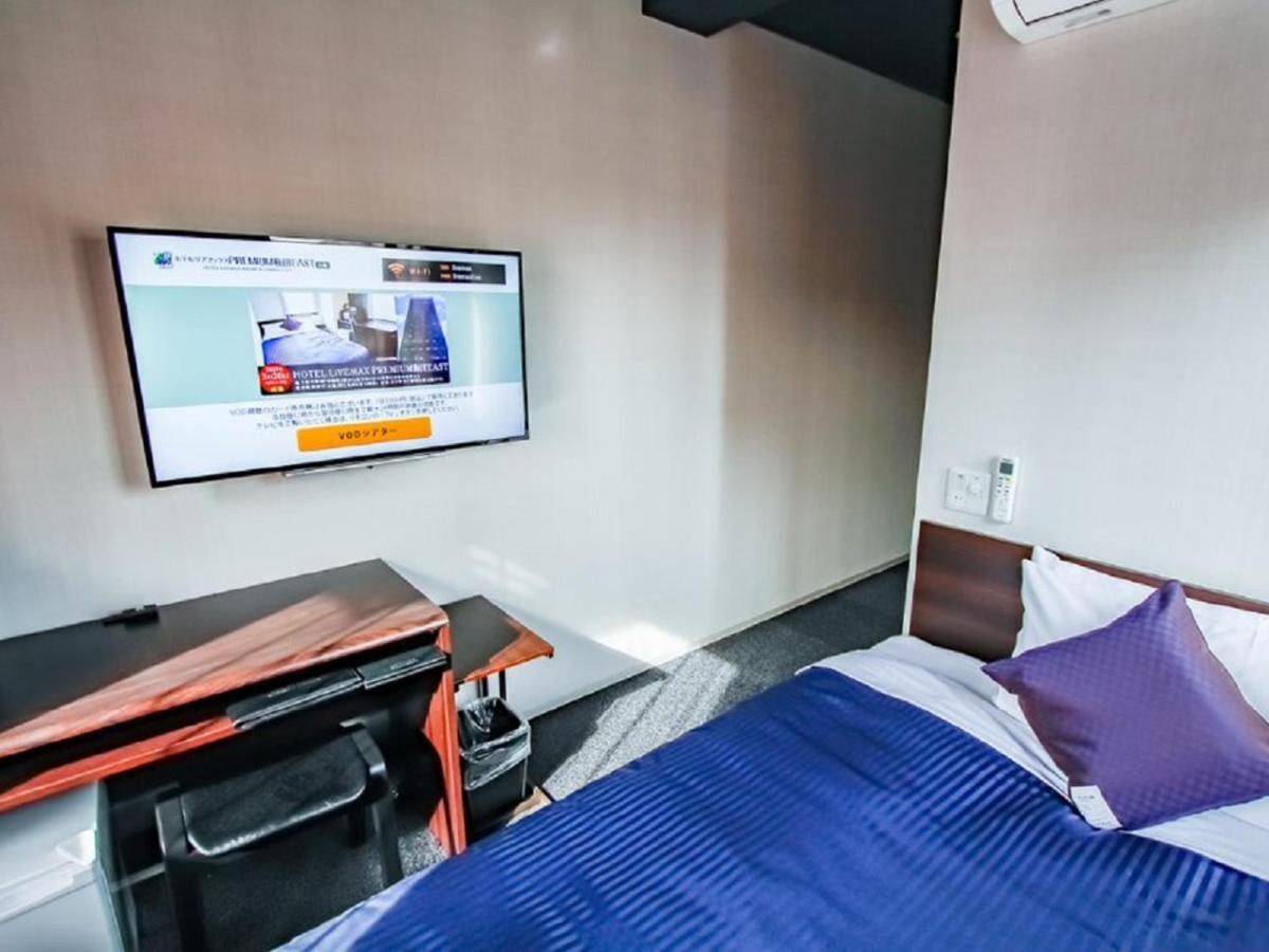 Hotel Livemax Premium Umeda East Осака Екстер'єр фото